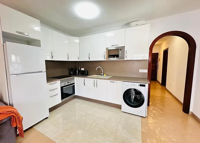 Victoria Court 2 Cristianos