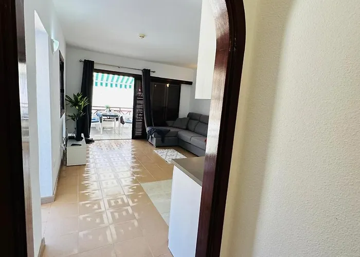Victoria Court 2 Cristianos * 洛斯克里斯蒂亚诺斯